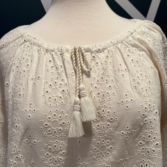 NWT J Jill Eyelet Tie Front Tunic - Picture 7 of 10